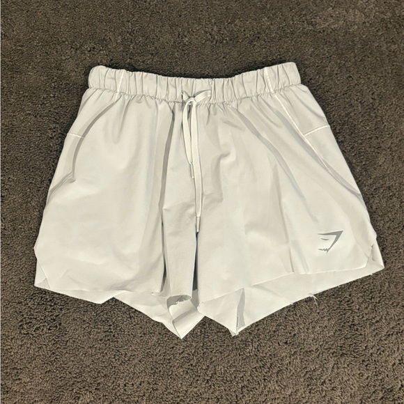 Gymshark Pants - Gymshark Light Grey Women’s Shorts